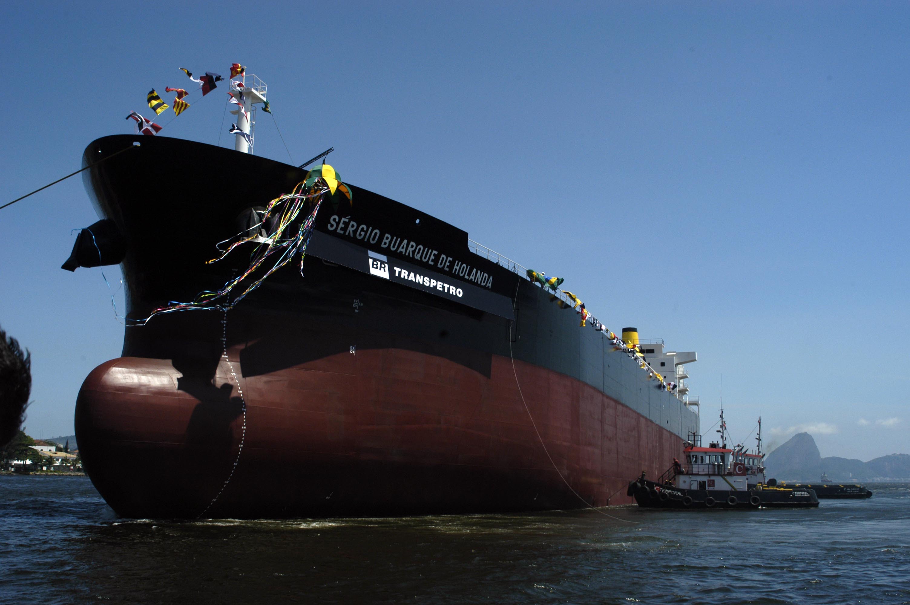 Novo navio entra para a frota nacional de petroleiros 